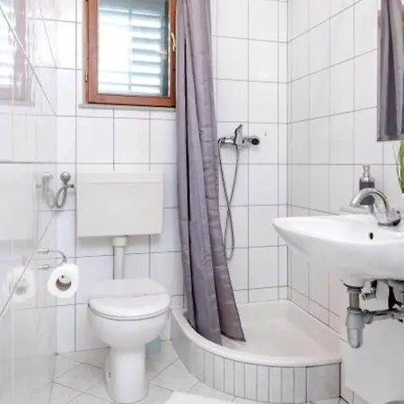Апартаменты Dolac Side - Two Bedroom 1 Хвар