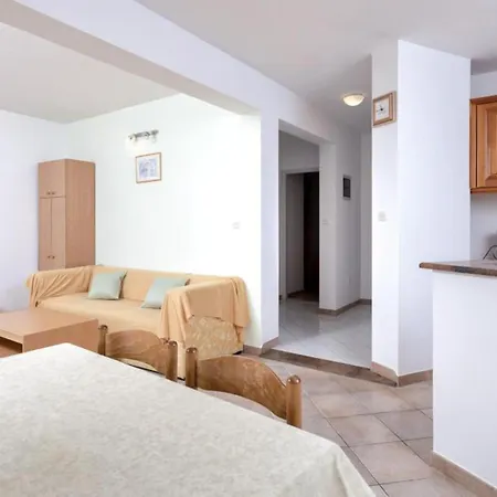 Dolac Side - Two Bedroom 1 * Хвар